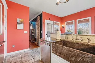 646 High Quarry Rd, Hendersonville, NC 28791 - Photo 12