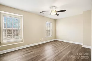 9329 Seamill Rd, Charlotte, NC 28278 - Photo 10