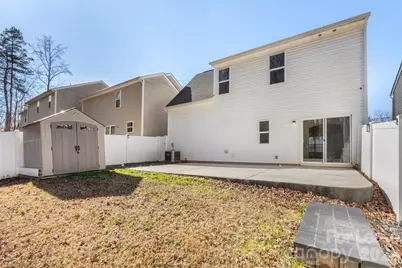 7621 Mockernut Drive, Charlotte, NC 28215 - Photo 26