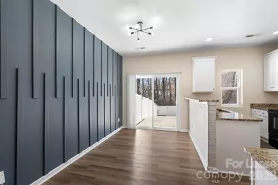 7621 Mockernut Drive, Charlotte, NC 28215 - Photo 6