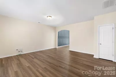 7621 Mockernut Drive, Charlotte, NC 28215 - Photo 2