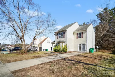 704 Pawley Drive, Charlotte, NC 28214 - Photo 2