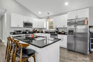 109 Elf Hvn Ln, Weaverville, NC 28787 - Photo 8