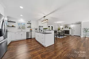 315 Skyline Rd, Hickory, NC 28601 - Photo 10