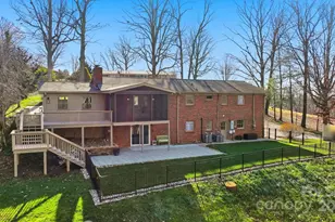 315 Skyline Rd, Hickory, NC 28601 - Photo 38