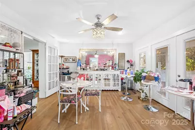 209 W 3rd Avenue, Gastonia, NC 28052 - Photo 24