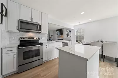 11512 Chapeclane Road, Charlotte, NC 28278 - Photo 10