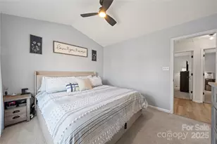 11512 Chapeclane Rd, Charlotte, NC 28278 - Photo 16