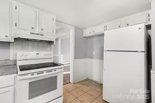 6520 Farmingdale Dr, Charlotte, NC 28212 - Photo 10