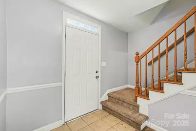 6520 Farmingdale Drive, Charlotte, NC 28212 - Photo 2