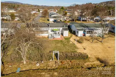 428 Riverwind Drive, Hendersonville, NC 28739 - Photo 36