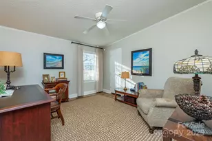 428 Riverwind Dr, Hendersonville, NC 28739 - Photo 16