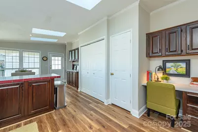 428 Riverwind Drive, Hendersonville, NC 28739 - Photo 22