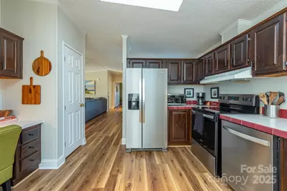 428 Riverwind Drive, Hendersonville, NC 28739 - Photo 24