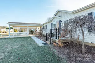 428 Riverwind Dr, Hendersonville, NC 28739 - Photo 34