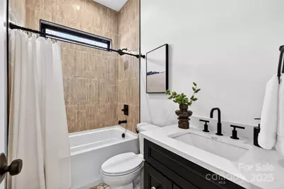 16315 Riverpointe Drive, Charlotte, NC 28278 - Photo 6