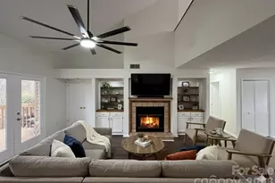 13 Laurel Pl, Asheville, NC 28803 - Photo 1