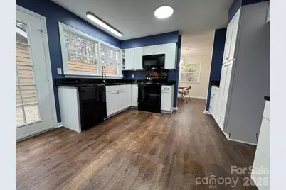 13 Laurel Place, Asheville, NC 28803 - Photo 10