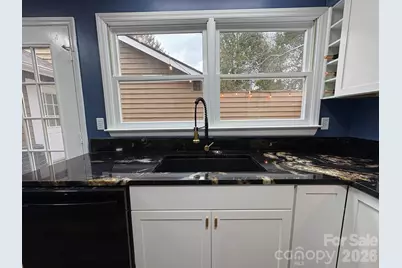 13 Laurel Place, Asheville, NC 28803 - Photo 8