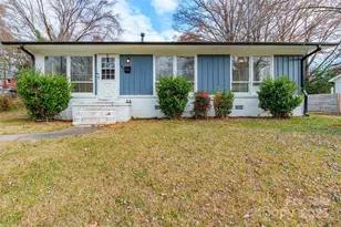 1100 Rollingwood Dr, Charlotte, NC 28217 - Photo 1