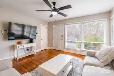 1100 Rollingwood Drive, Charlotte, NC 28217 - Photo 6