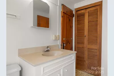 155 Whitney Avenue, Tryon, NC 28782 - Photo 18