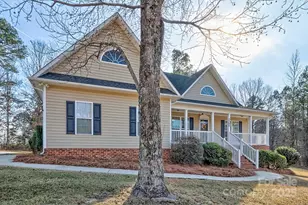 5368 Flat Creek Rd, Heath Springs, SC 29058 - Photo 6