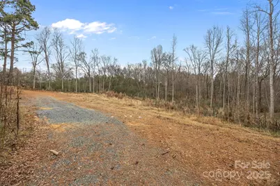 33266 Courtland Drive, Albemarle, NC 28001 - Photo 6