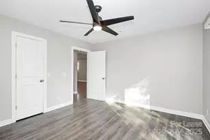 4044 Dinglewood Ave, Charlotte, NC 28205 - Photo 14