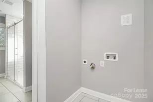 4044 Dinglewood Ave, Charlotte, NC 28205 - Photo 12