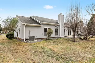 12145 Landing Green Dr, Charlotte, NC 28277 - Photo 20