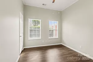 12145 Landing Green Dr, Charlotte, NC 28277 - Photo 16