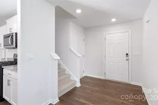 35 Caroline Vly Ln, Hendersonville, NC 28792 - Photo 6