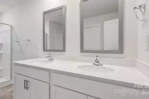 35 Caroline Vly Ln, Hendersonville, NC 28792 - Photo 18