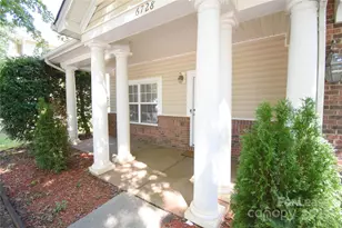 6728 Evanton Loch Rd, Charlotte, NC 28278 - Photo 2