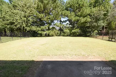 6728 Evanton Loch Road, Charlotte, NC 28278 - Photo 30