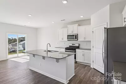 3916 Ashton Drive NW, Conover, NC 28613 - Photo 6