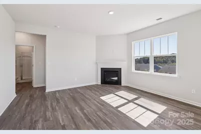 3916 Ashton Drive NW, Conover, NC 28613 - Photo 2