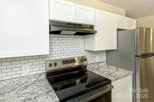 54 & 58 Hampden Rd, Asheville, NC 28805 - Photo 10