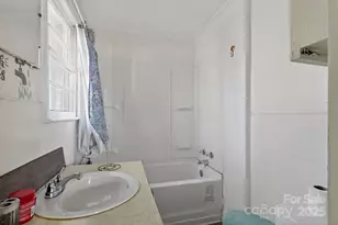 1104 Frederick St, Shelby, NC 28150 - Photo 22