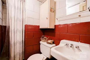 1909 S Lafayette St, Shelby, NC 28152 - Photo 26