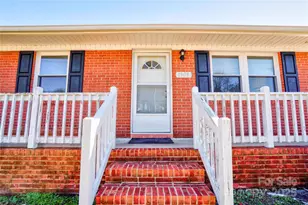 1909 S Lafayette St, Shelby, NC 28152 - Photo 1