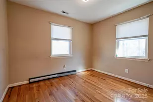 1909 S Lafayette St, Shelby, NC 28152 - Photo 10