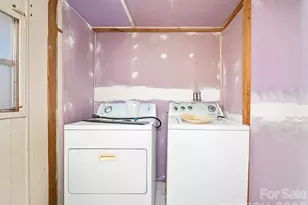 1905 Old Spartanburg Rd, Hendersonville, NC 28792 - Photo 14