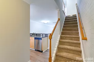 1224 Green Oaks Ln, Charlotte, NC 28205 - Photo 4