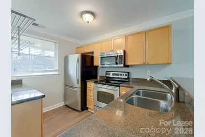 1224 Green Oaks Lane #G, Charlotte, NC 28205 - Photo 8