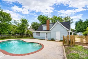 9501 Pondside Ln, Charlotte, NC 28213 - Photo 28