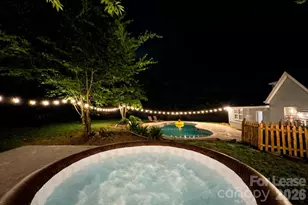 9501 Pondside Ln, Charlotte, NC 28213 - Photo 30