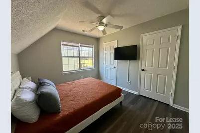 9501 Pondside Lane, Charlotte, NC 28213 - Photo 14