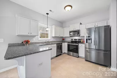 244 Makayla Court, Fort Mill, SC 29715 - Photo 4